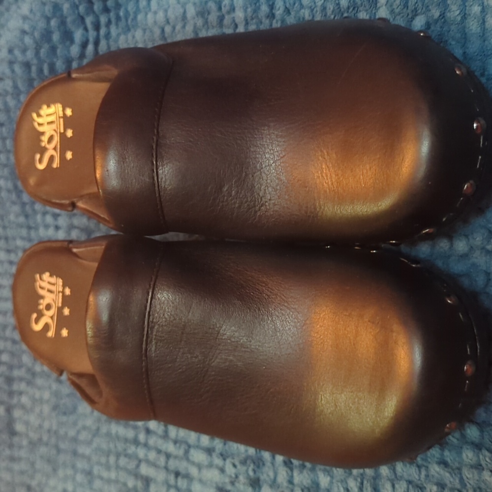 NWOB Sofft Bellrose Black Leather Heeled Mule Clogs Size 8UK (6) USA size